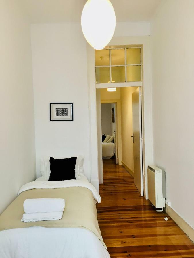Apartment 4 Bedroom - Rua Dos Douradores *