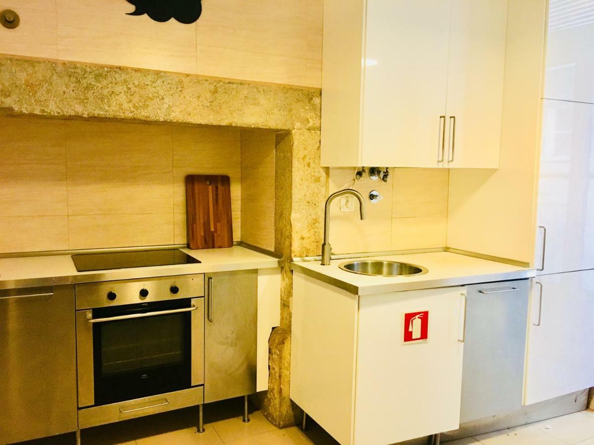 4 Bedroom - Rua Dos Douradores Apartment