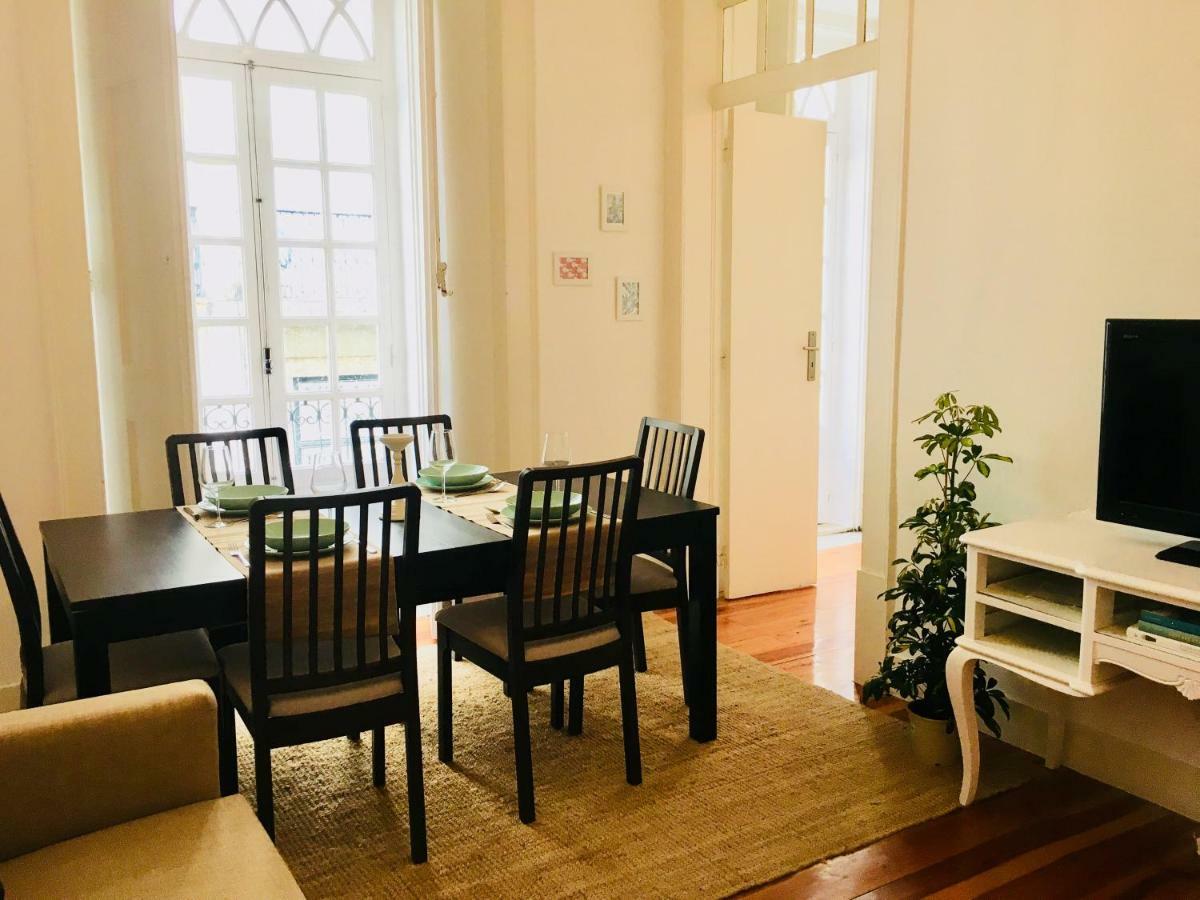 Apartment 4 Bedroom - Rua Dos Douradores *