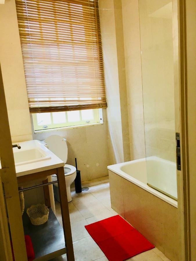 Apartment 4 Bedroom - Rua Dos Douradores *